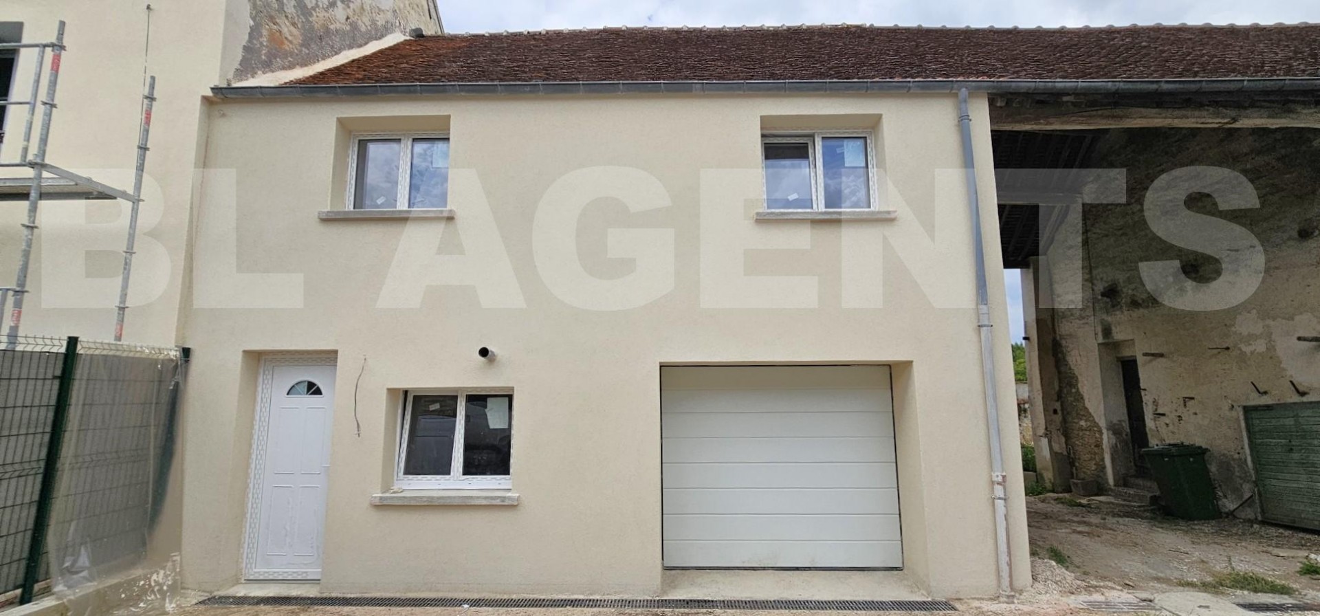 Maison briarde 4 Pièce(s) LA CELLE-SUR-MORIN - Photo 1