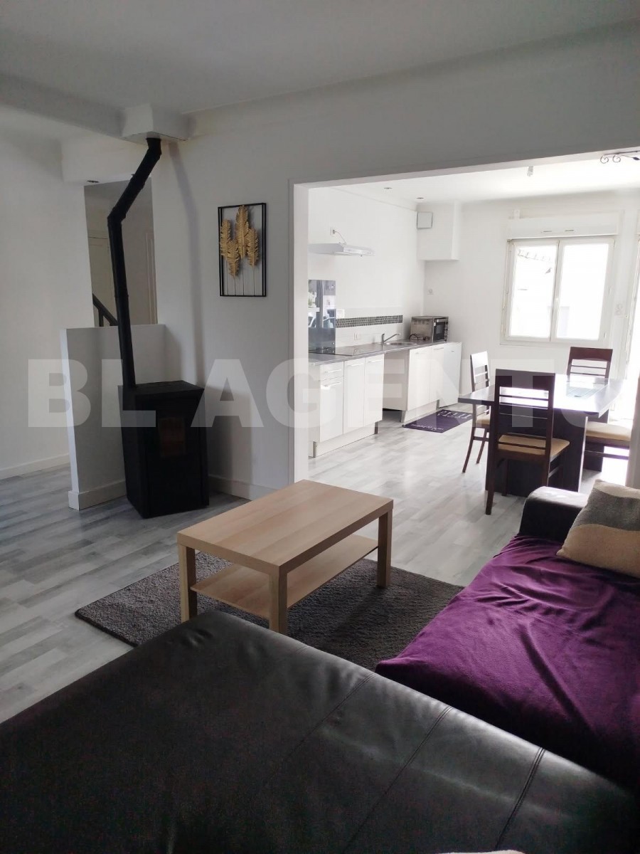 Maison 5 Pièce(s) SAINT-GILDAS-DES-BOIS - Photo 1