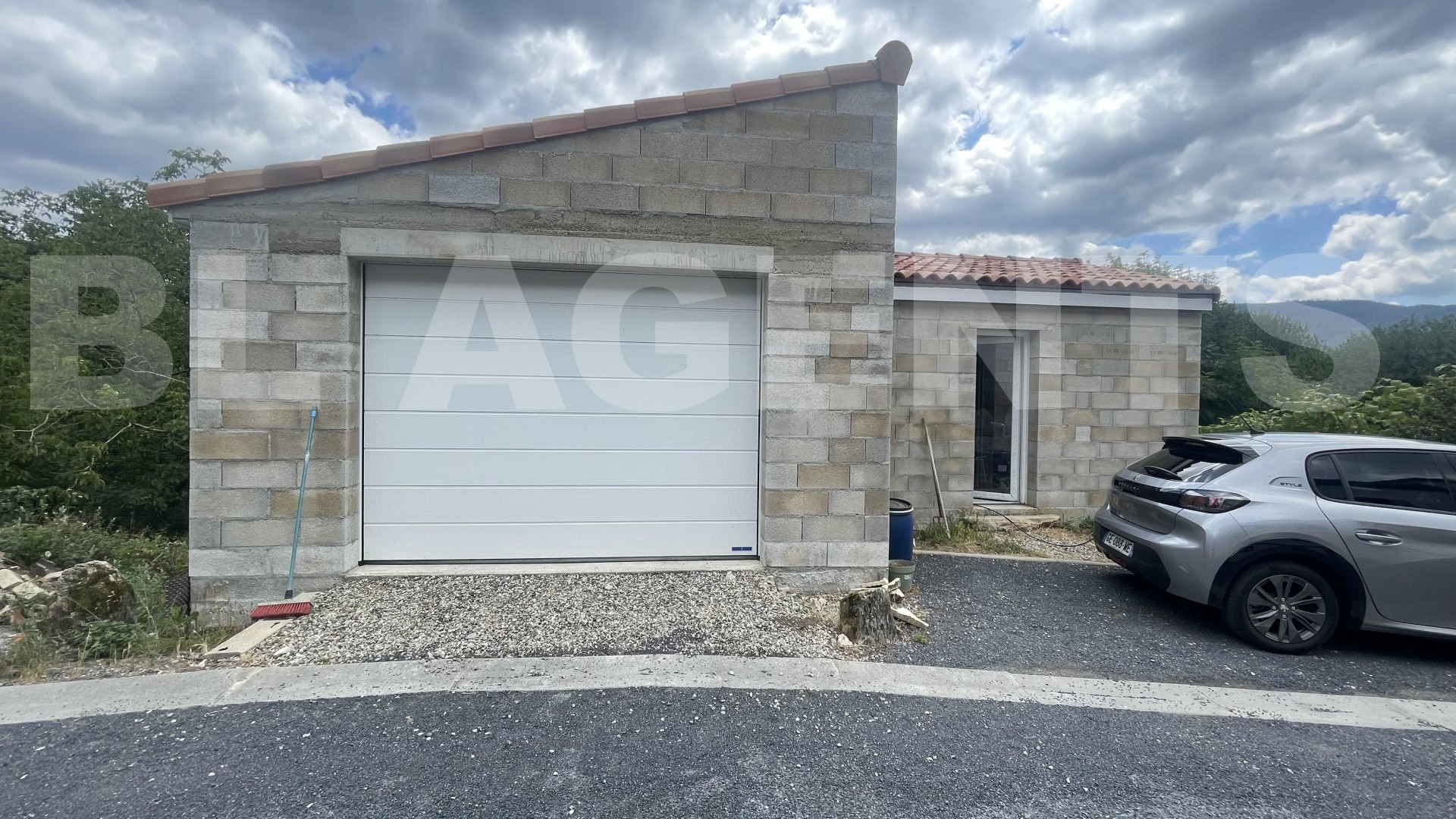 Maison de village 5 Pièce(s) BOUT-DU-PONT-DE-LARN - Photo 9