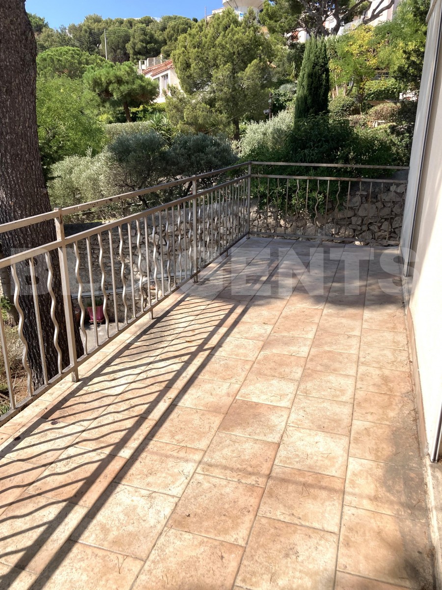 Maison 4 Pièce(s) MARSEILLE 8EME ARR. - Photo 12