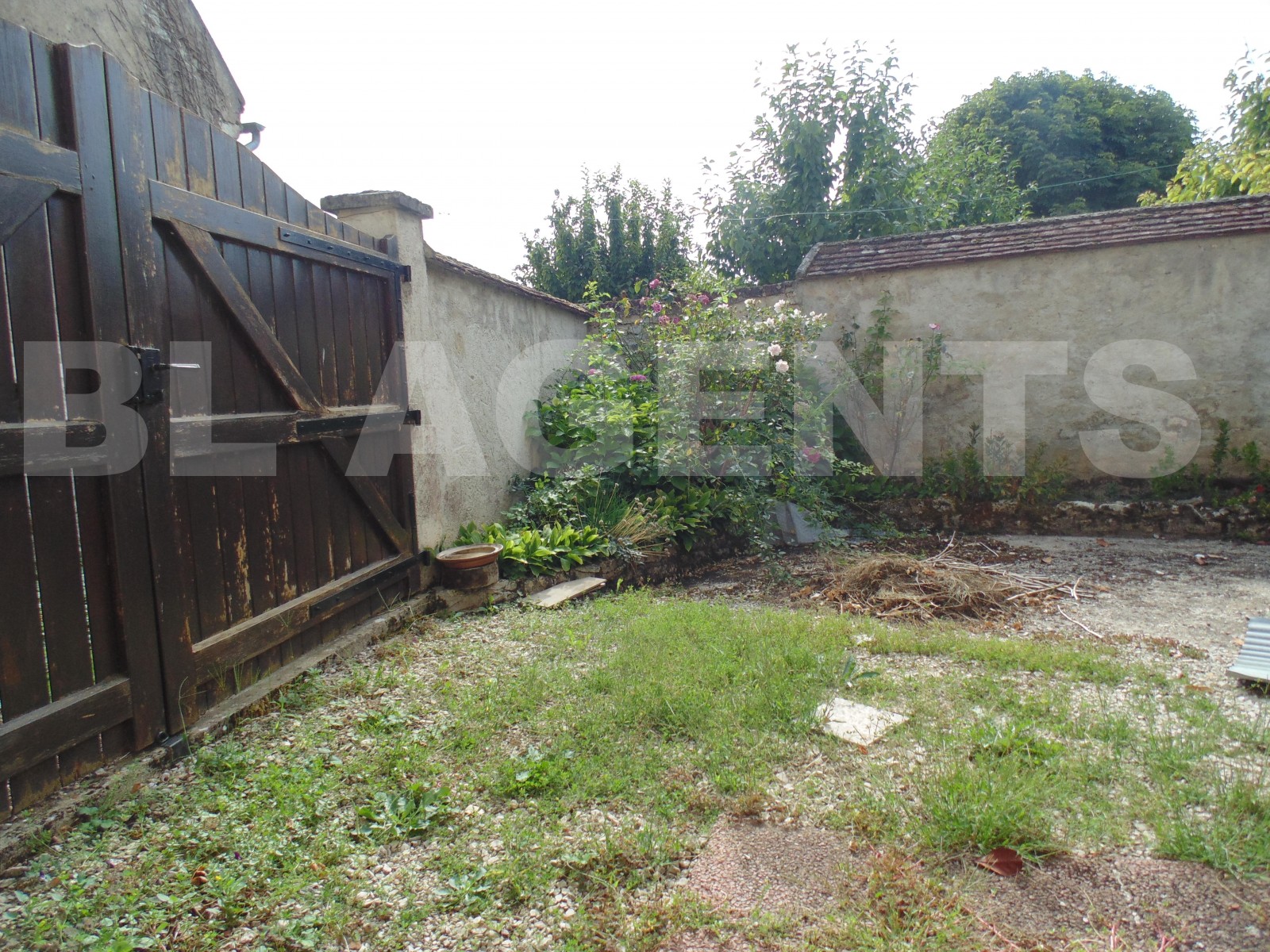 Maison de village 4 Pièce(s) CRAVANT - Photo 13