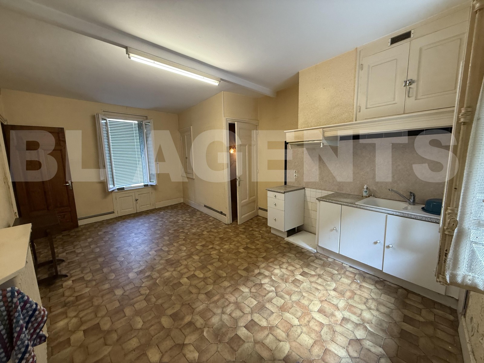 Maison de ville 5 Pièce(s) MAZAMET - Photo 3
