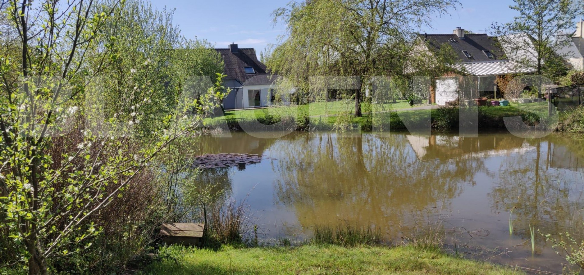 Villa 9 Pièce(s) SAINTE-ANNE-SUR-BRIVET - Photo 5