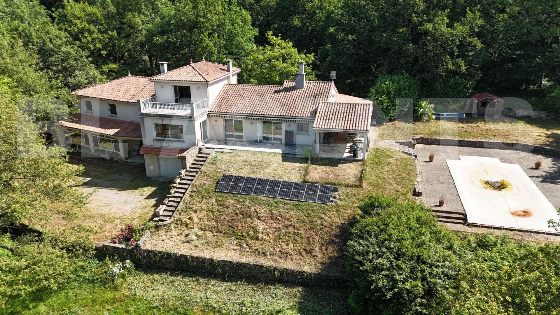 Propriété 11 Pièce(s) SAINT-AMANS-VALTORET - Photo 1
