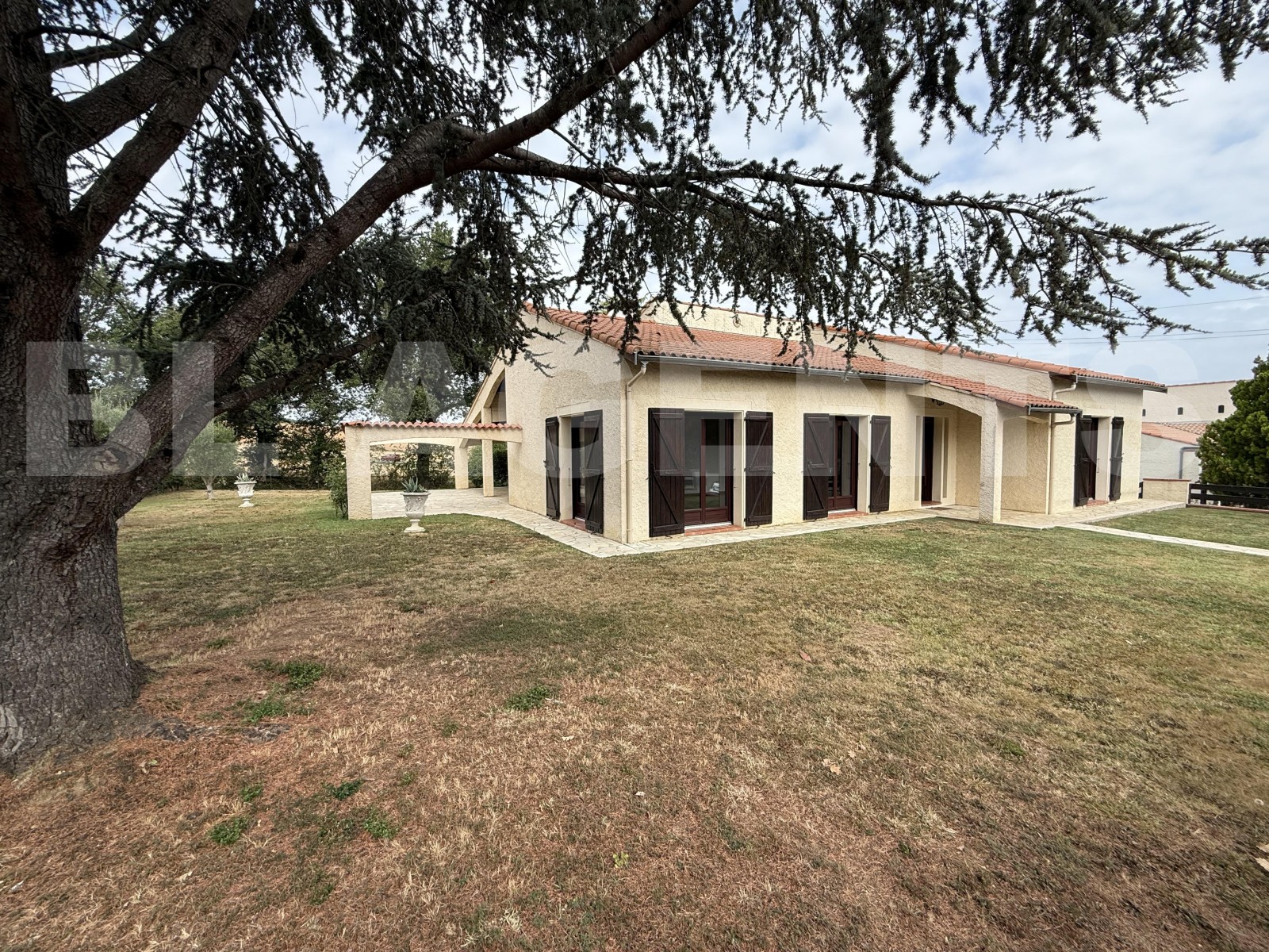 Maison traditionnelle 5 Pièce(s) PIN-BALMA - Photo 1