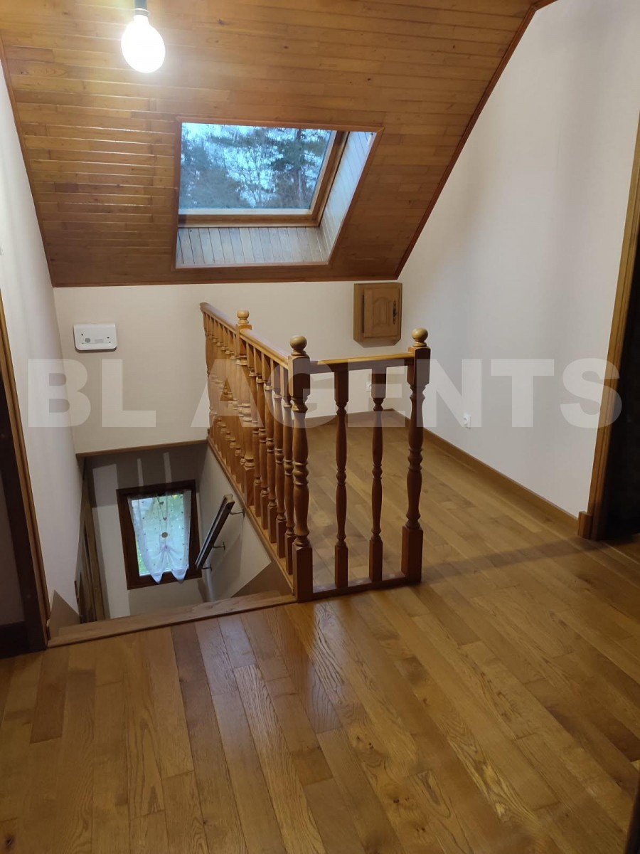 Maison traditionnelle 7 Pièce(s) SAINT-FARGEAU-PONTHIERRY - Photo 4