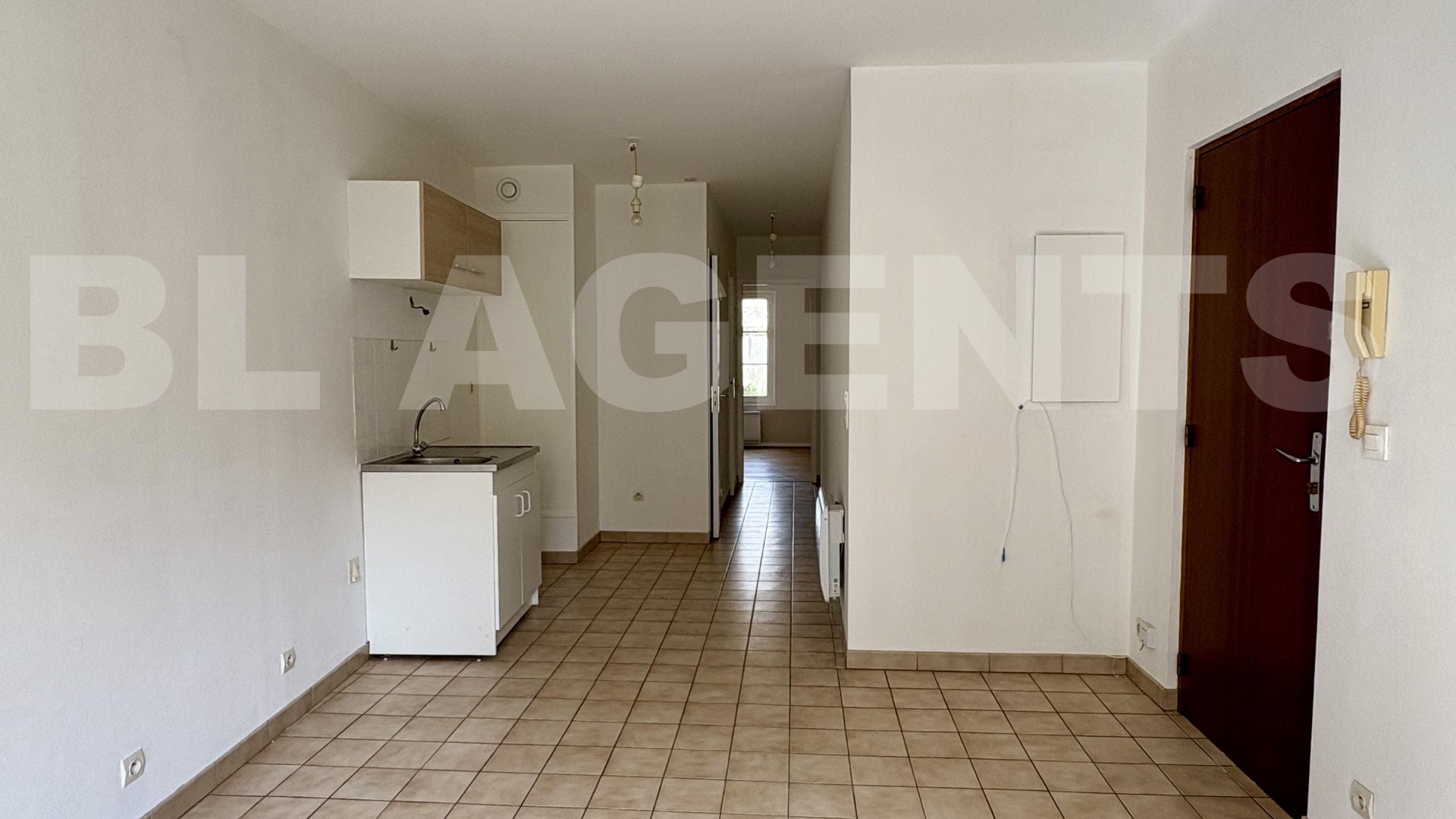Appartement 2 Pièce(s) NOGENT-LE-ROI - Photo 3