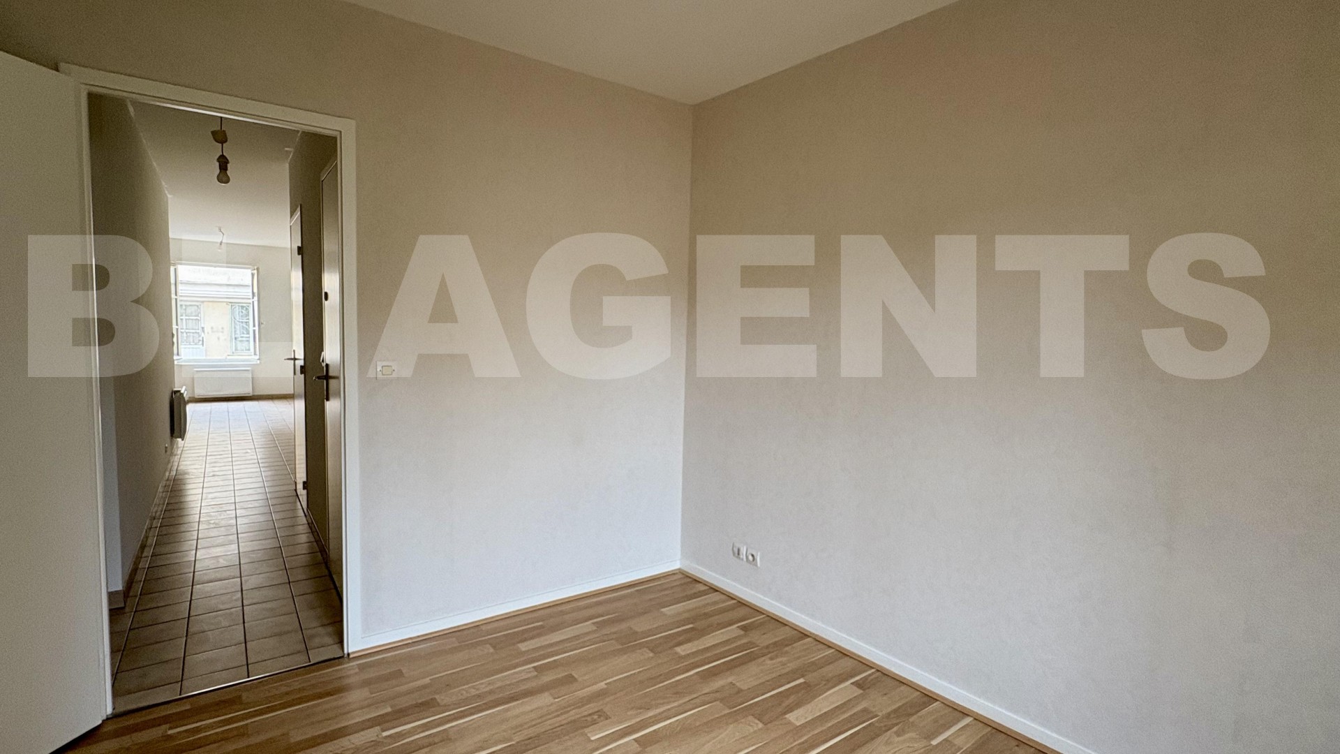 Appartement 2 Pièce(s) NOGENT-LE-ROI - Photo 5