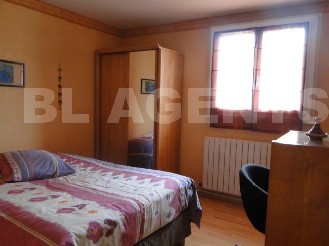 Maison 7 Pièce(s) LE BLANC-MESNIL - Photo 13