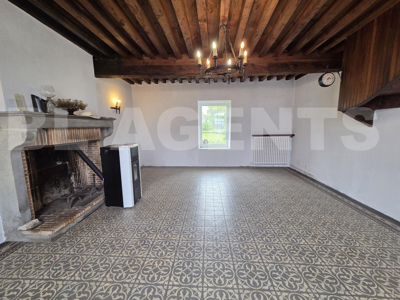Propriété 3 Pièce(s) QUARRE-LES-TOMBES - Photo 2