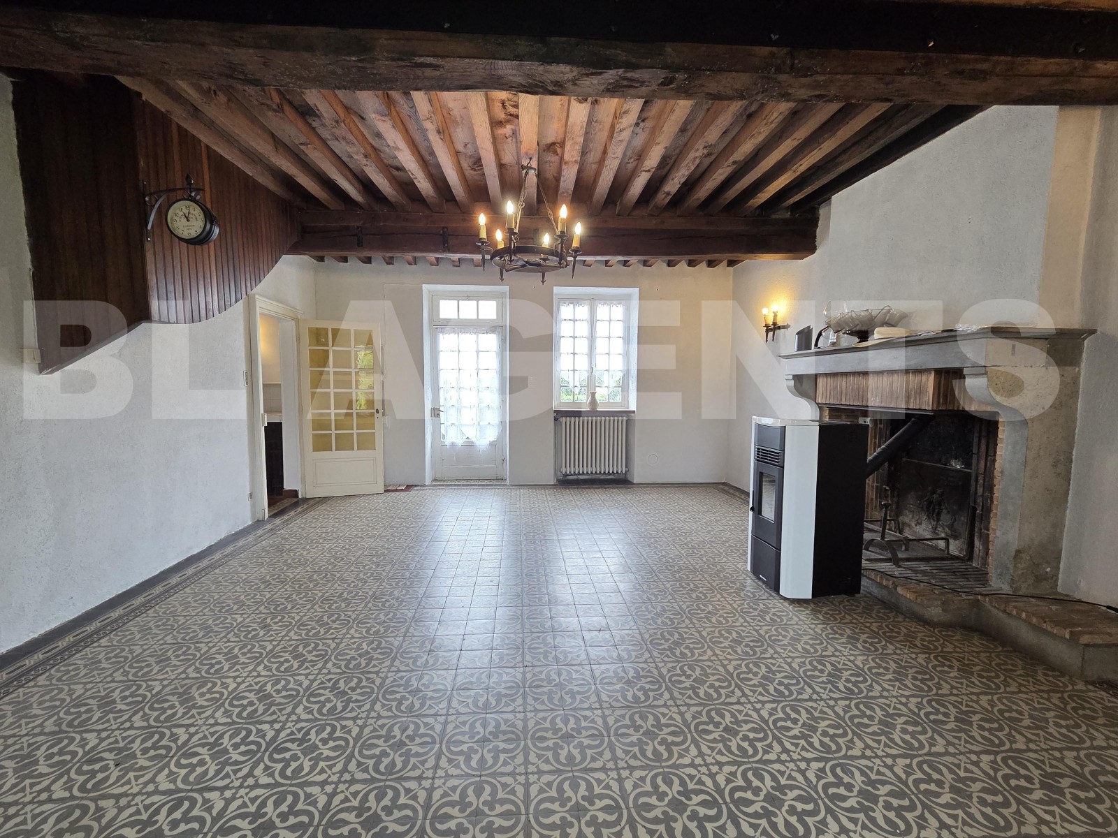 Propriété 3 Pièce(s) QUARRE-LES-TOMBES - Photo 3