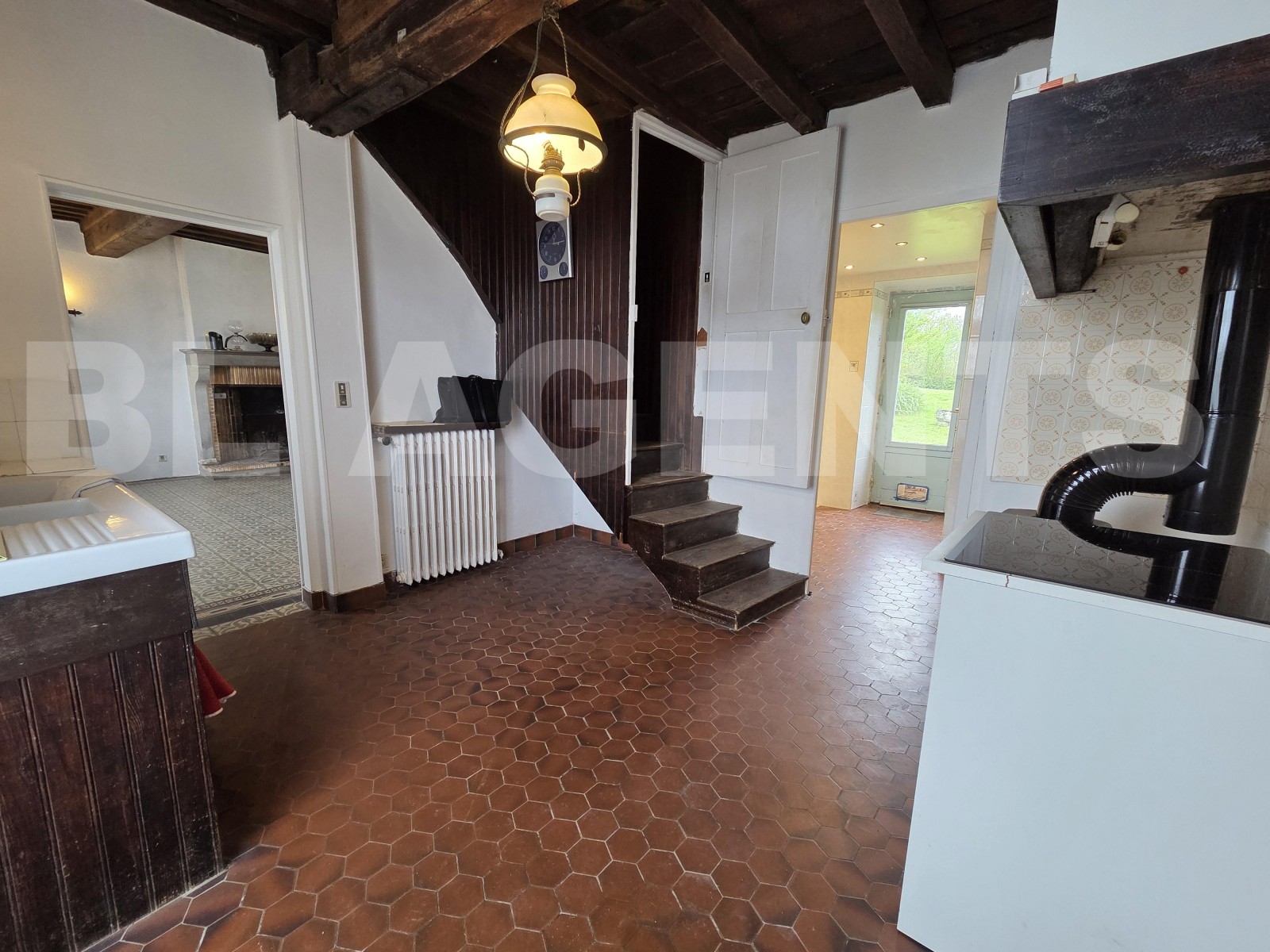 Propriété 3 Pièce(s) QUARRE-LES-TOMBES - Photo 4