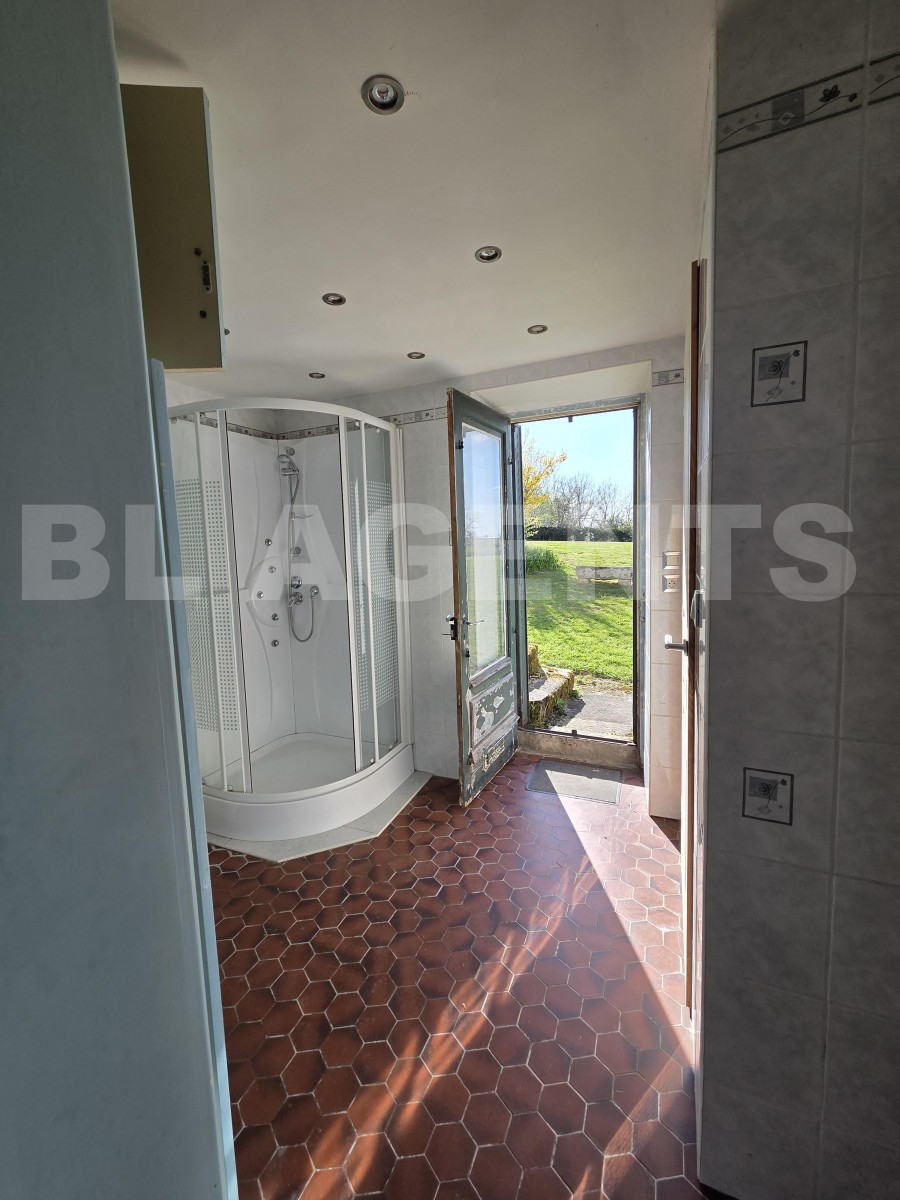 Propriété 3 Pièce(s) QUARRE-LES-TOMBES - Photo 6