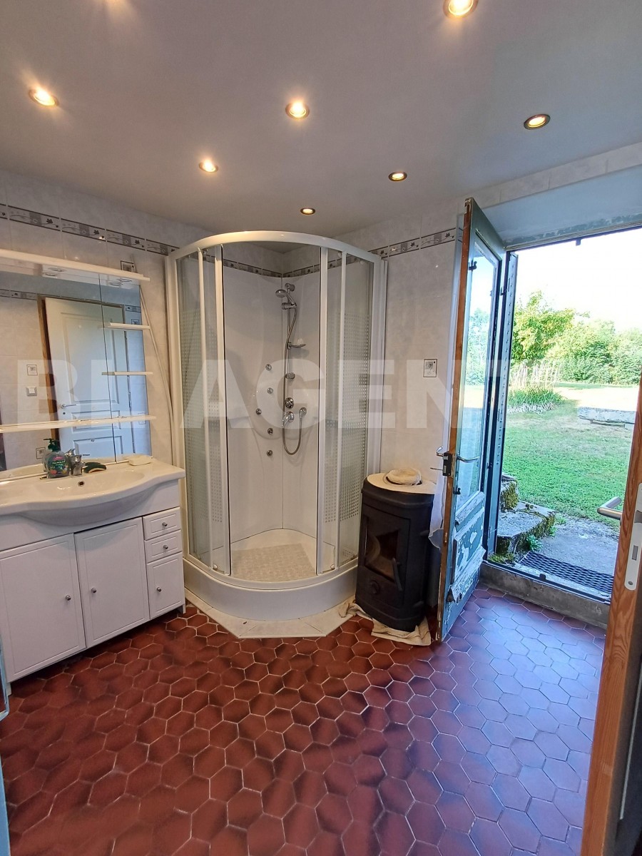 Propriété 3 Pièce(s) QUARRE-LES-TOMBES - Photo 7
