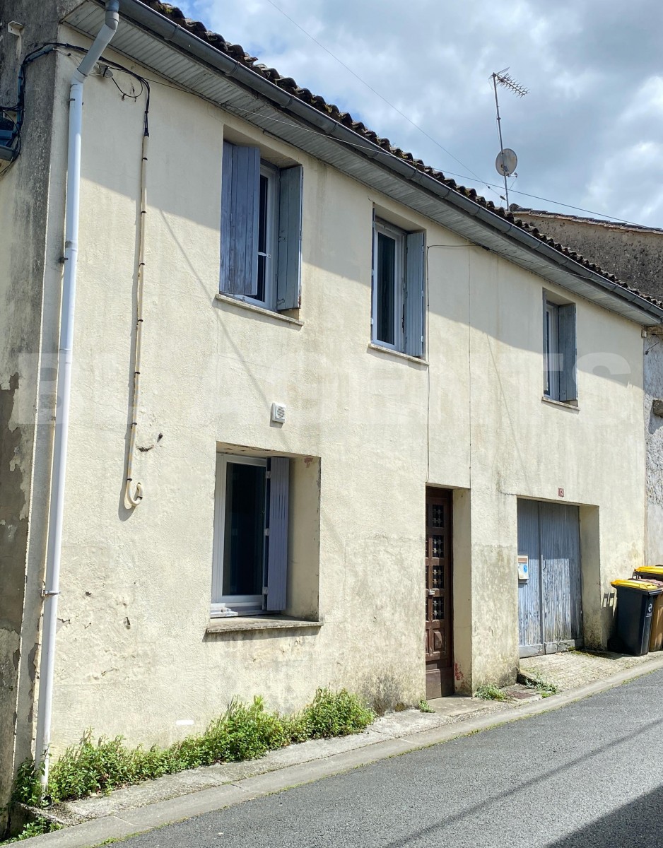 Maison de ville 4 Pièce(s) SAINT-MARTIN-LACAUSSADE - Photo 1