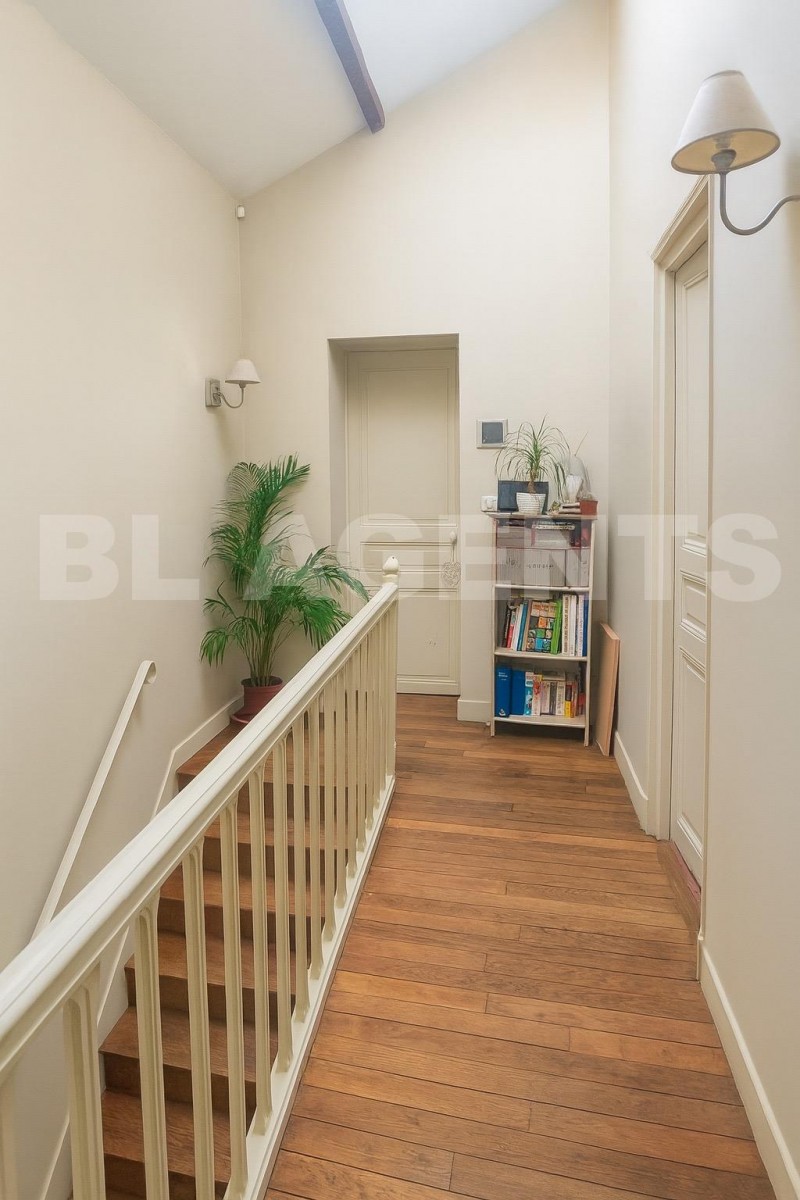 Maison 8 Pièce(s) LES ESSARTS-LE-ROI - Photo 7