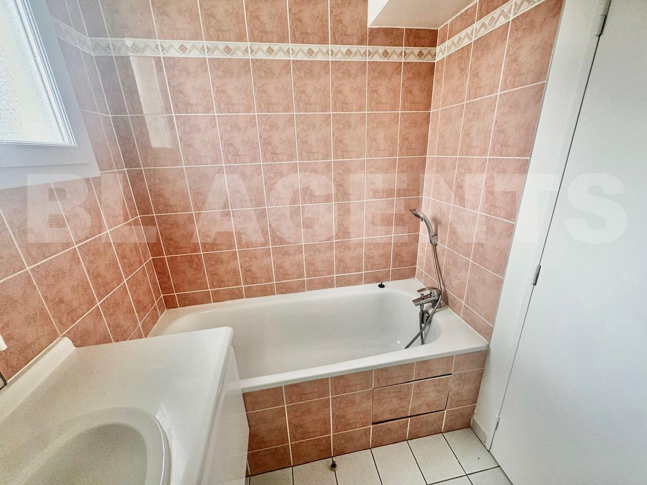 Appartement 4 Pièce(s) MONTIGNY-LE-BRETONNEUX - Photo 8