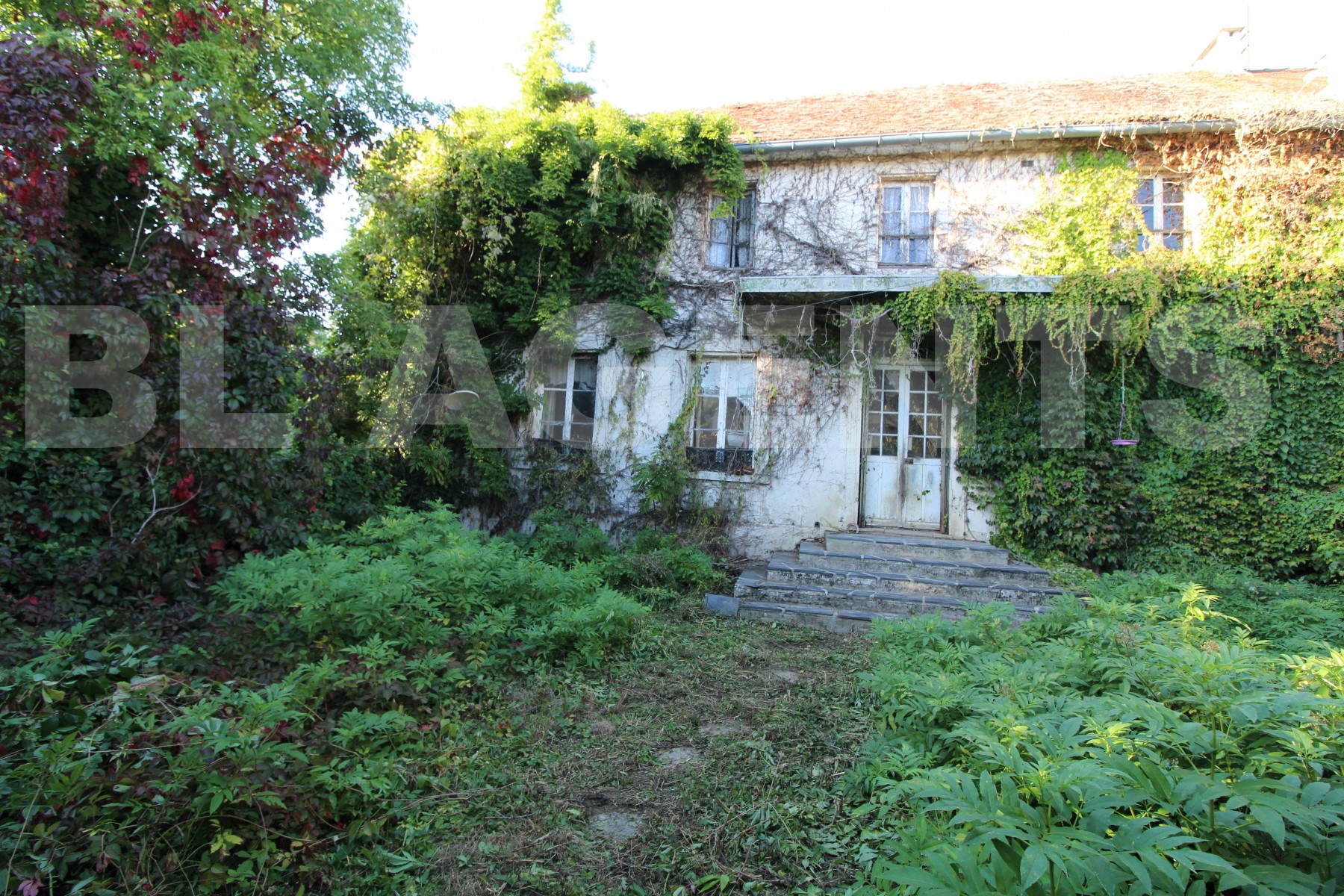 Maison bourgeoise 7 Pièce(s) QUINCY-VOISINS - Photo 1