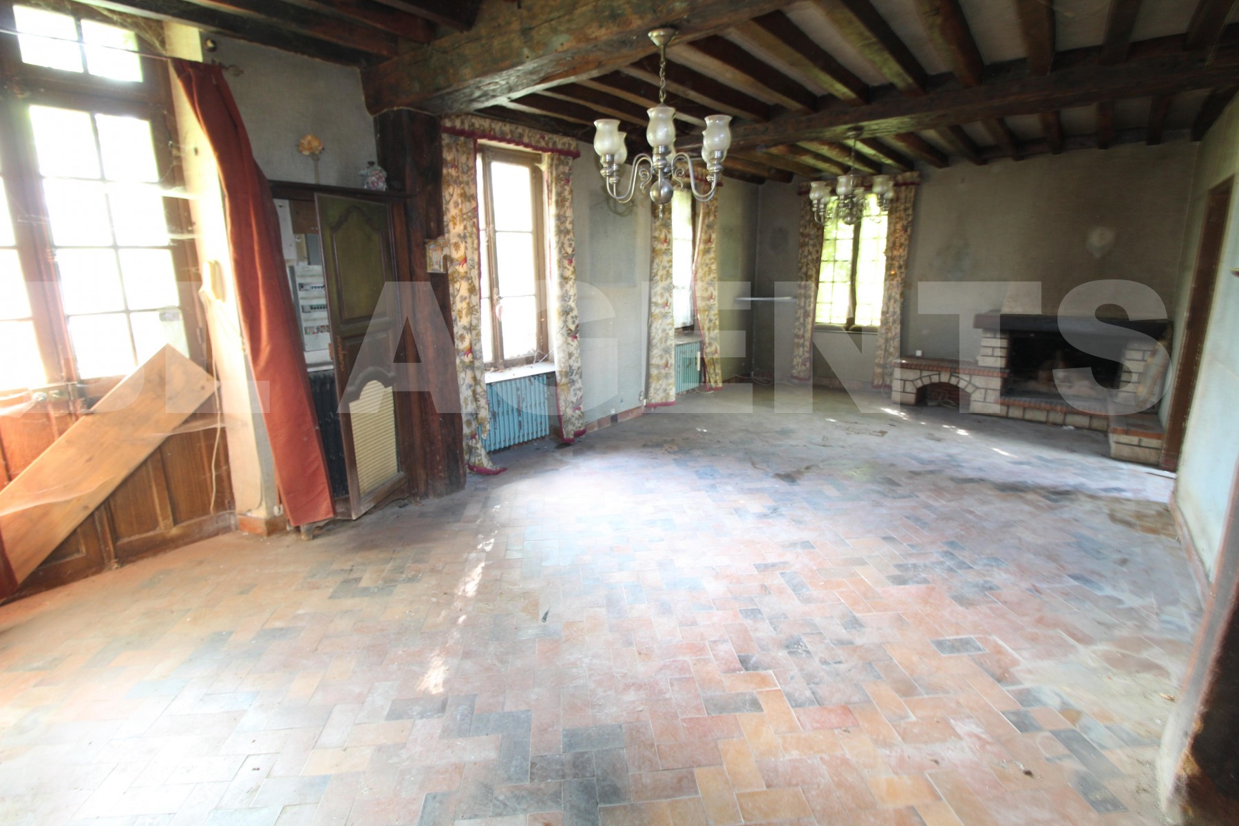 Maison bourgeoise 7 Pièce(s) QUINCY-VOISINS - Photo 2