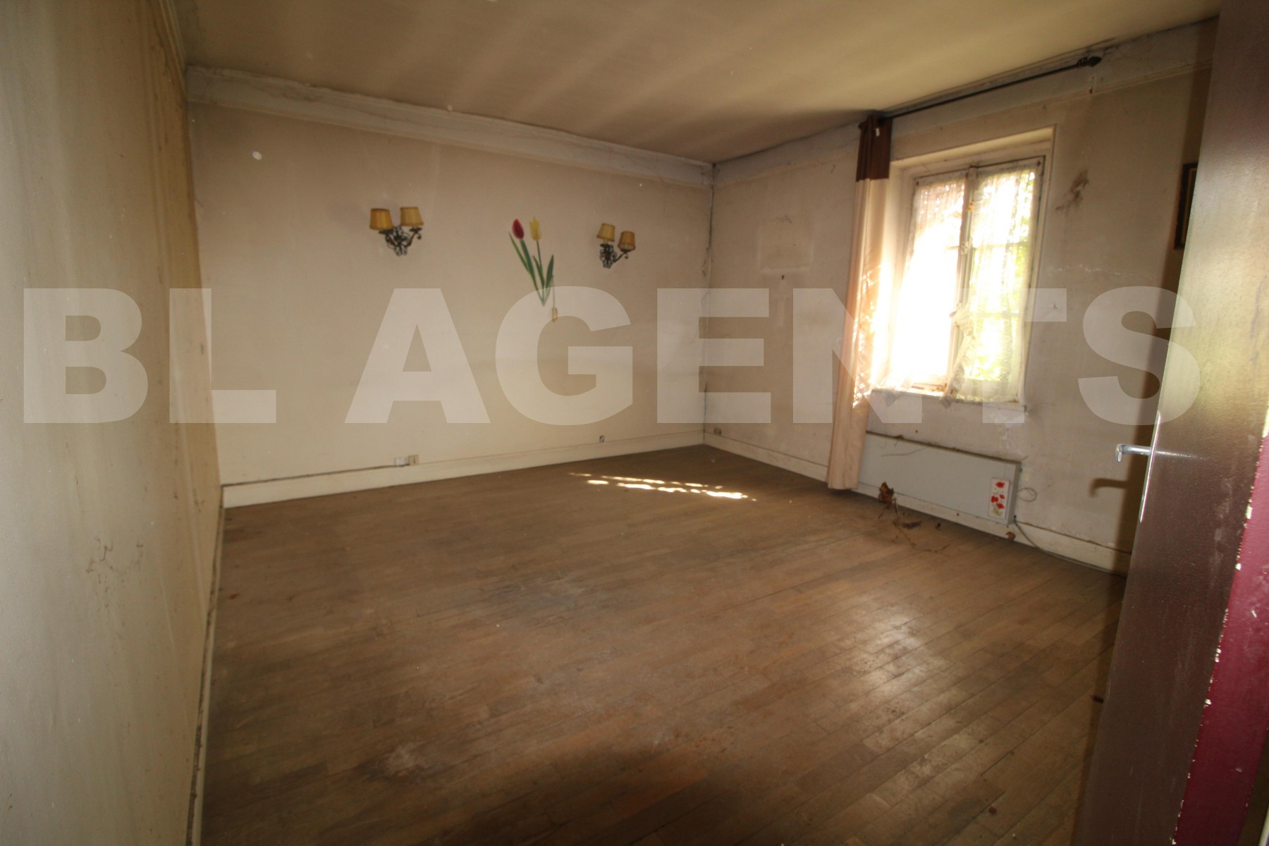 Maison bourgeoise 7 Pièce(s) QUINCY-VOISINS - Photo 4