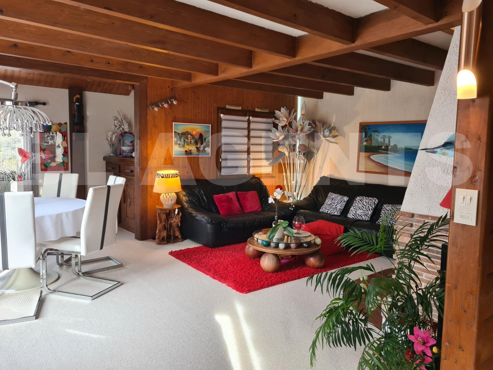 Chalet 5 Pièce(s) SAINT-CHAFFREY - Photo 2