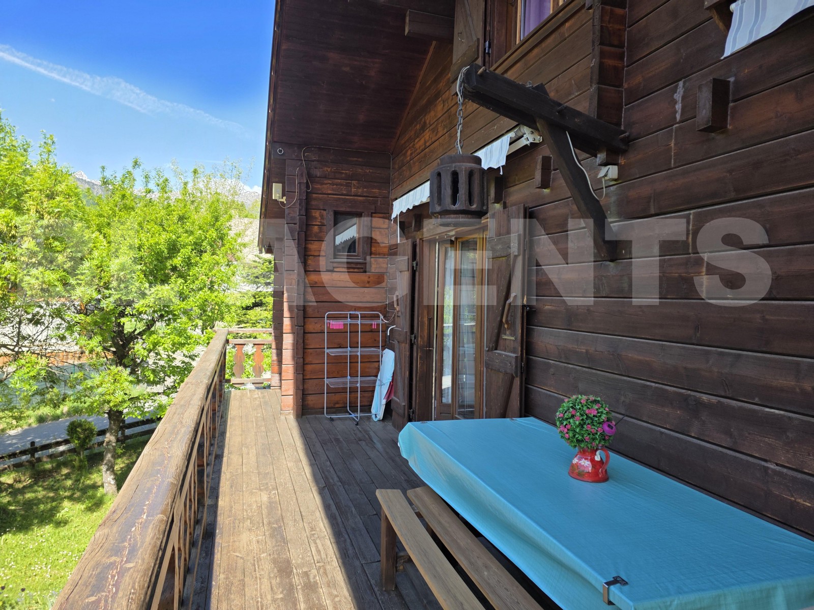 Chalet 5 Pièce(s) SAINT-CHAFFREY - Photo 10