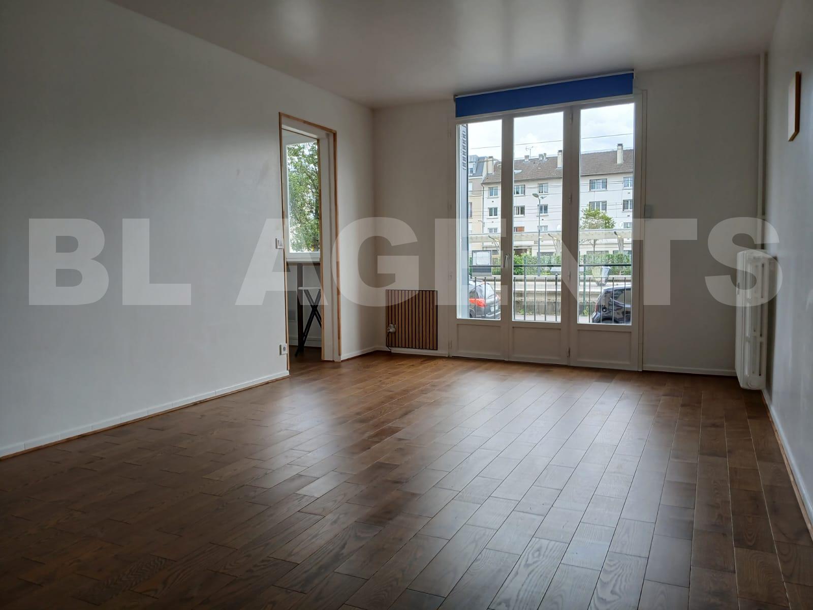 Appartement 1 Pièce(s) THORIGNY-SUR-MARNE - Photo 1