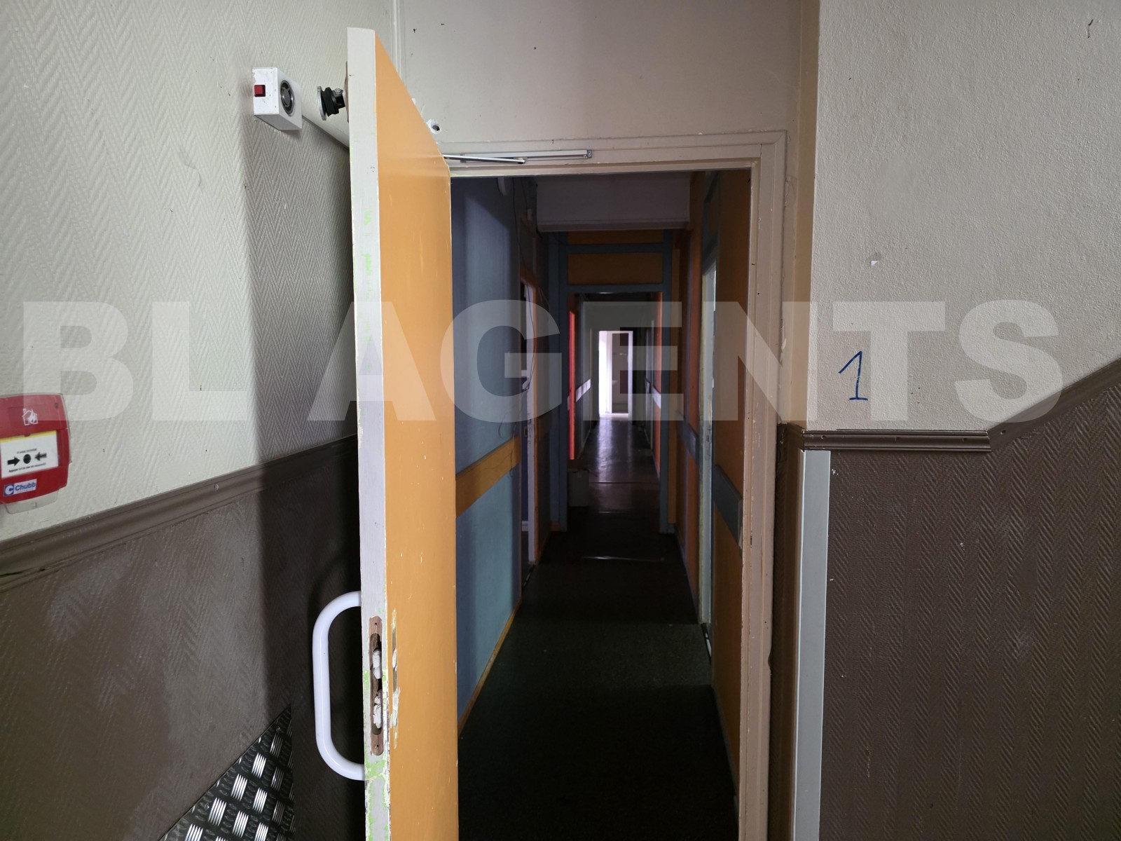 Immeuble  BRIANCON - Photo 11