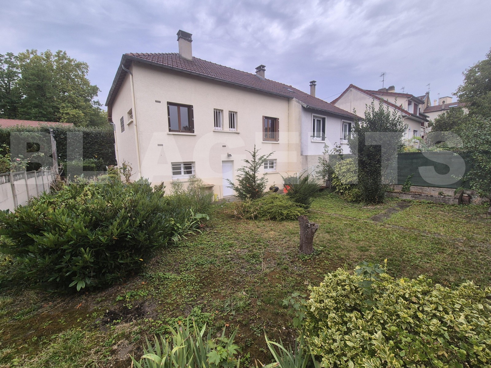 Maison traditionnelle 4 Pièce(s) CHELLES - Photo 2