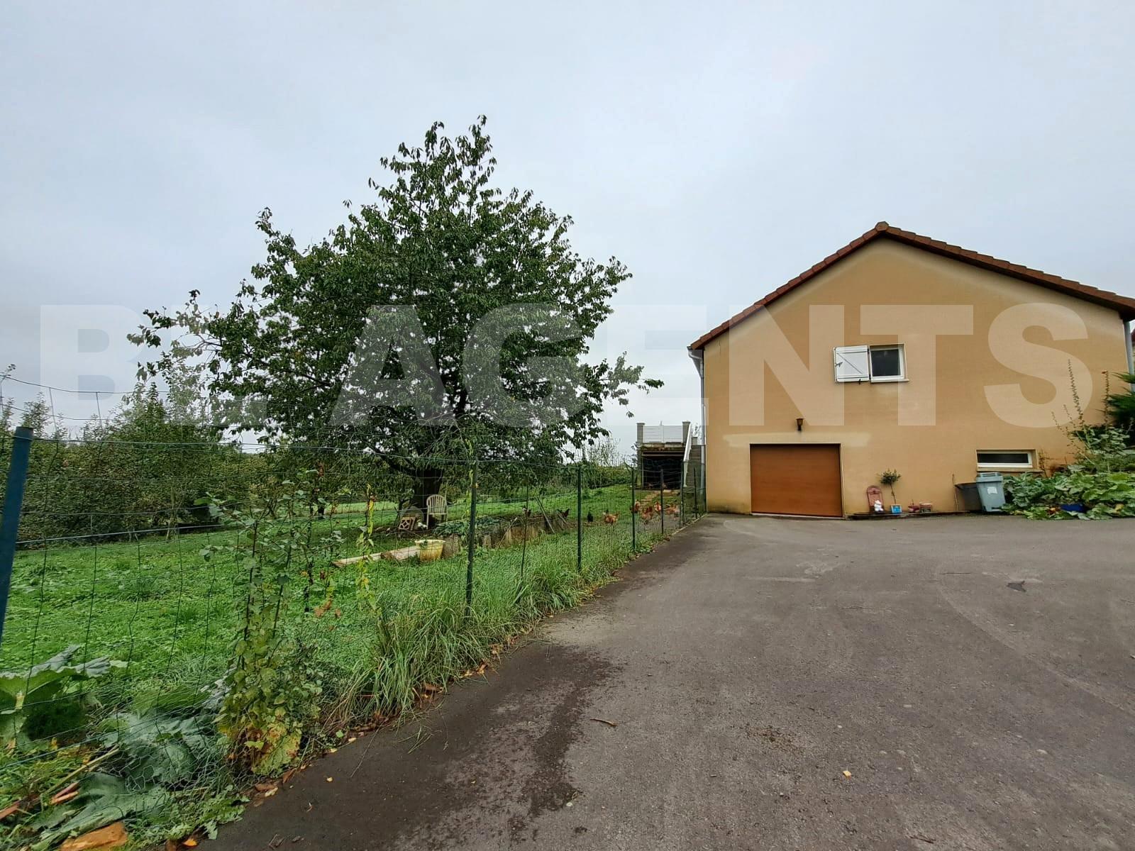 Maison 6 Pièce(s) FRESNOIS-LA-MONTAGNE - Photo 2