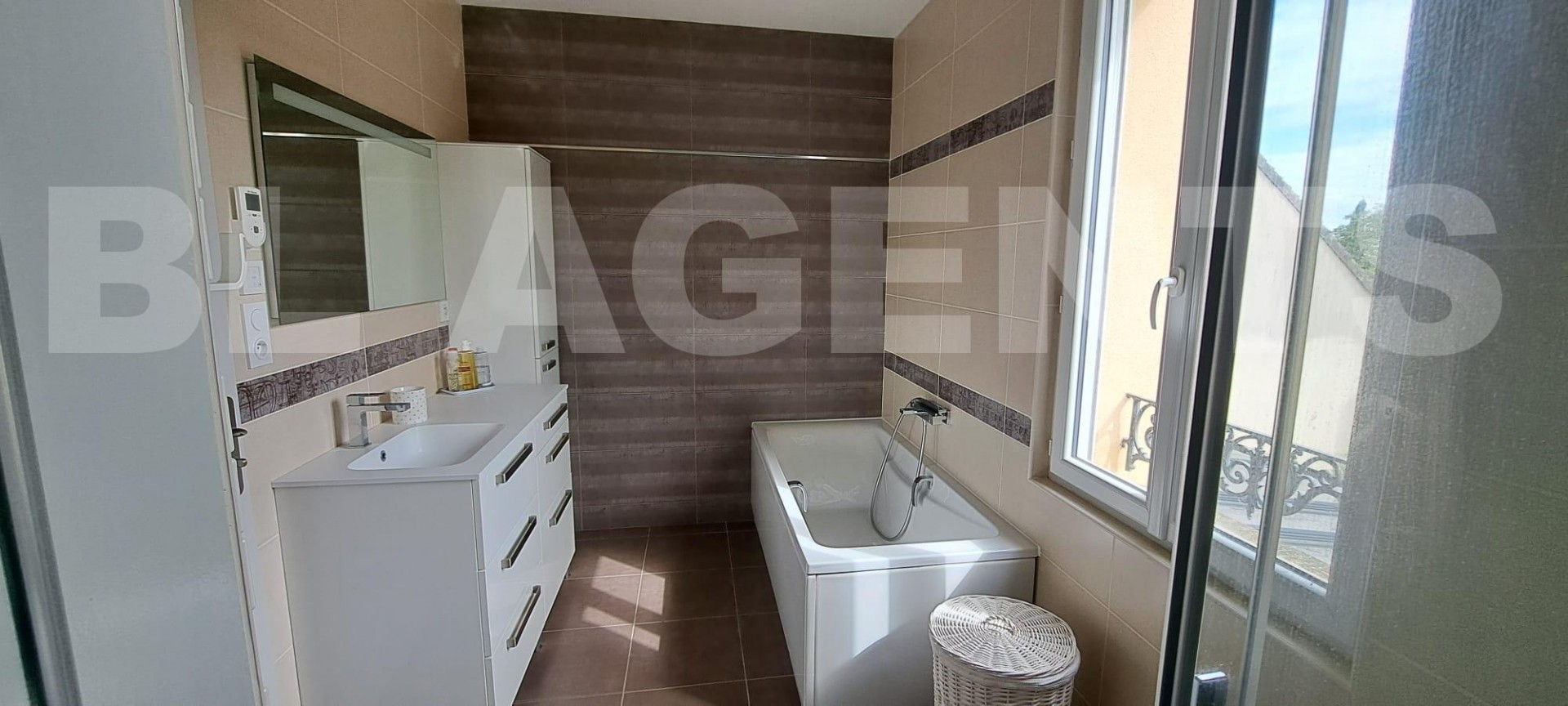 Maison bourgeoise 8 Pièce(s) LA FRESNAYE-SUR-CHEDOUET - Photo 13