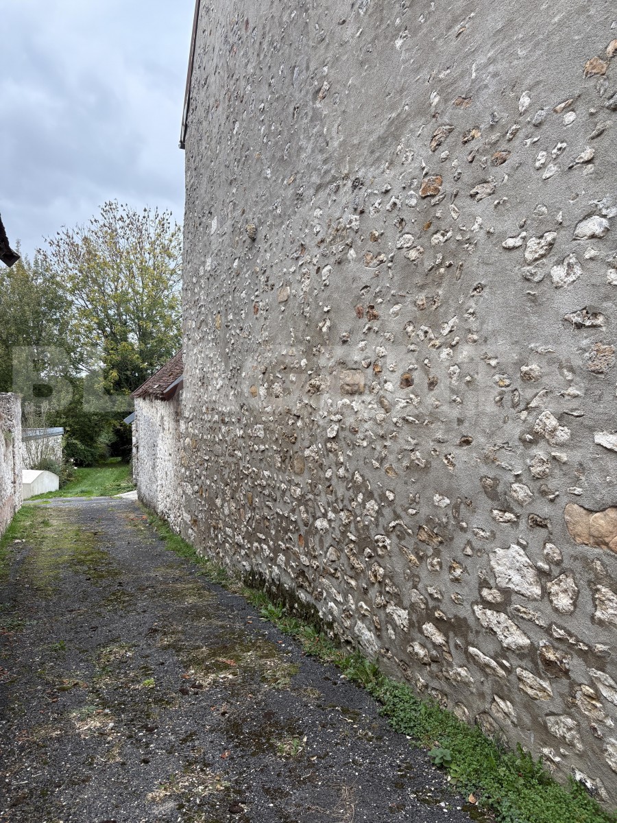 Maison en pierre 9 Pièce(s) TREFOLS - Photo 5
