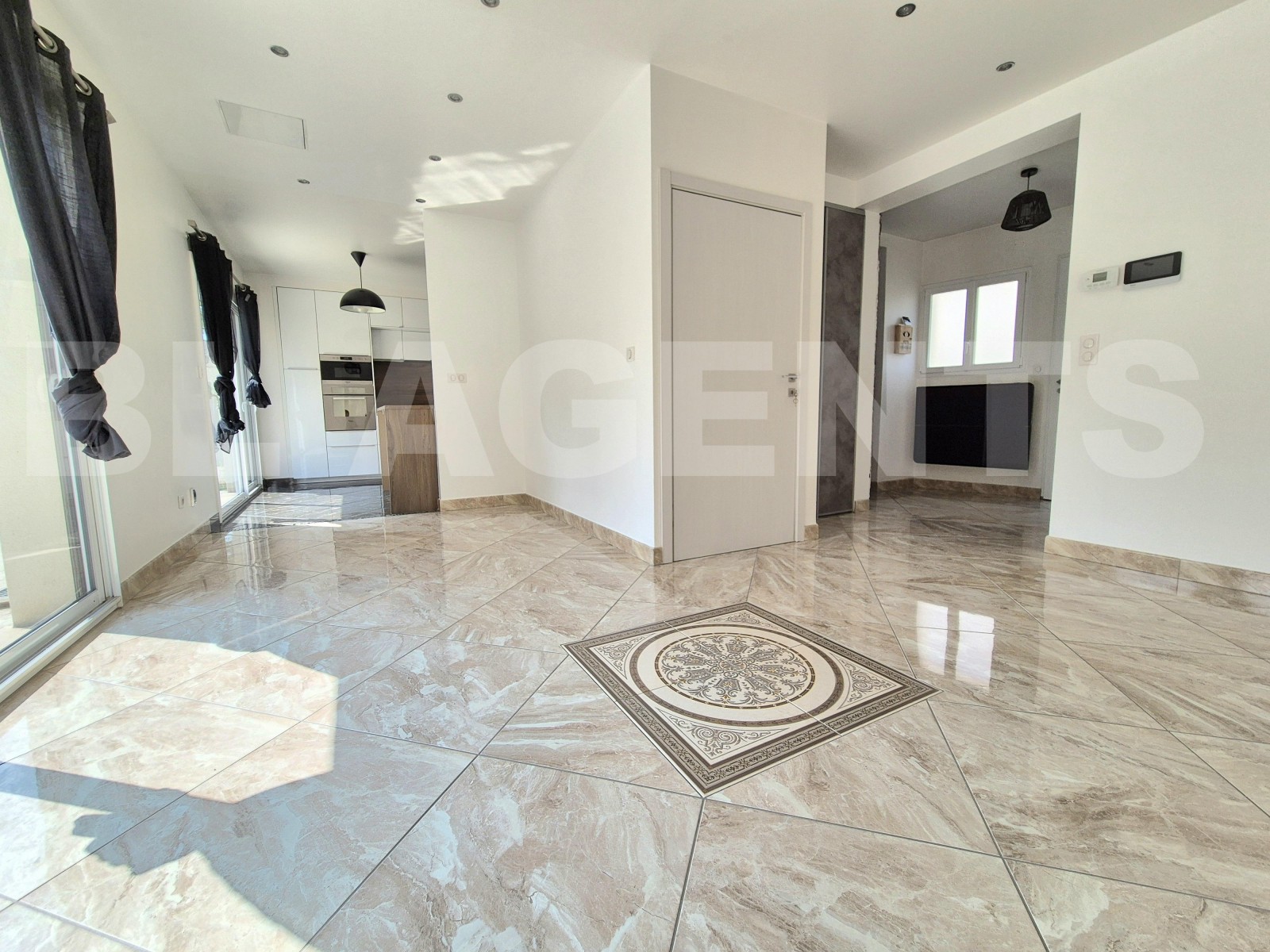 Maison 5 Pièce(s) MANTES-LA-JOLIE - Photo 4