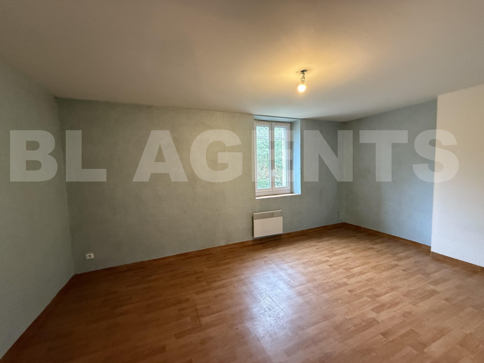 Maison de village 5 Pièce(s) SAINT-AFFRIQUE-LES-MONTAGNES - Photo 6