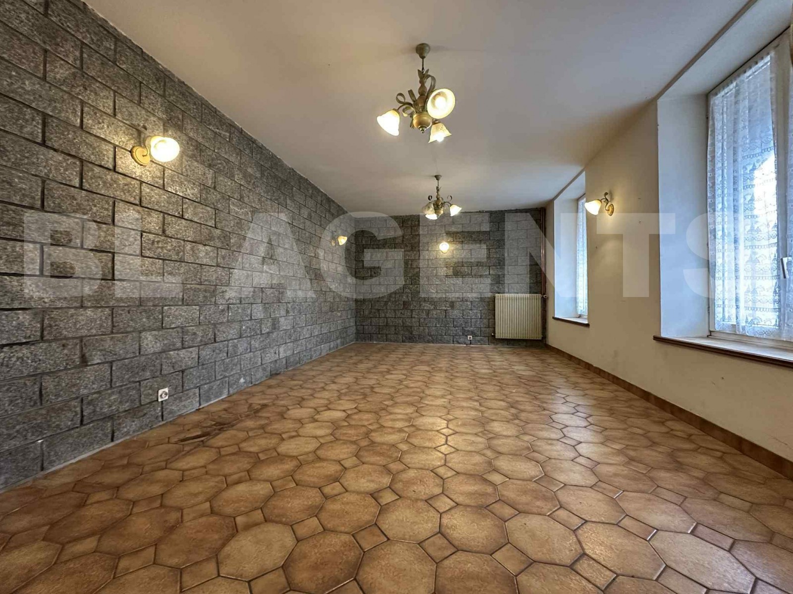 Maison 5 Pièce(s) TREMBLOIS-LES-CARIGNAN - Photo 8