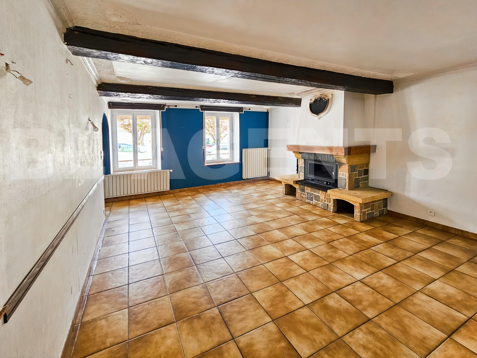 Maison de village 5 Pièce(s) PRIX-LES-MEZIERES - Photo 2