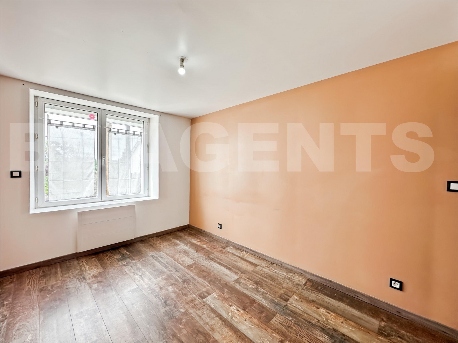 Maison 6 Pièce(s) SAINT-LAURENT - Photo 5