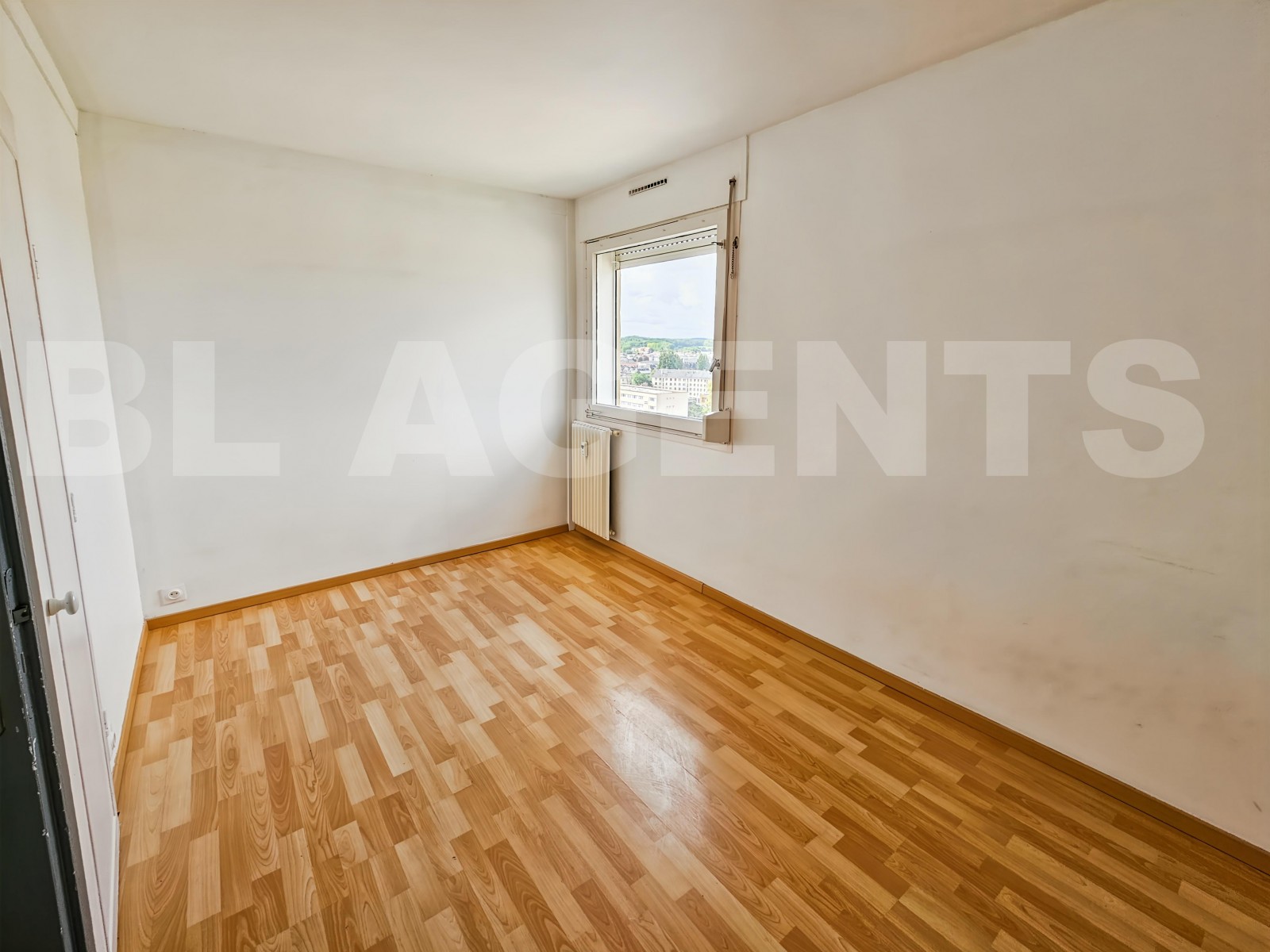 Appartement 4 Pièce(s) CHARLEVILLE-MEZIERES - Photo 6