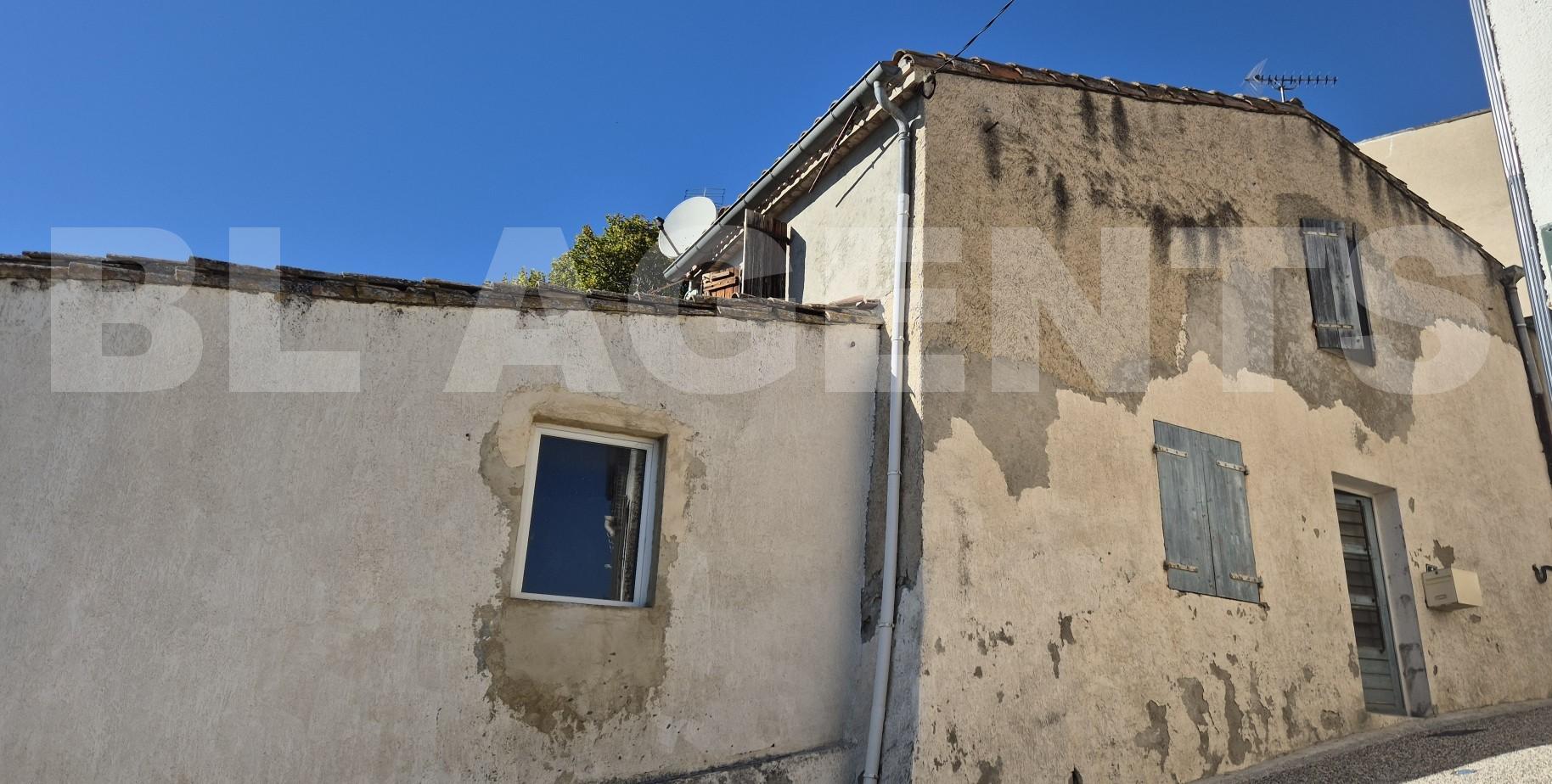 Maison de village 4 Pièce(s) BREZILHAC - Photo 1