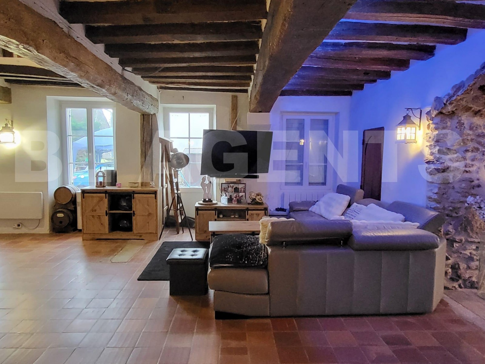 Maison longère 14 Pièce(s) SAINT-DENIS-LES-REBAIS - Photo 4