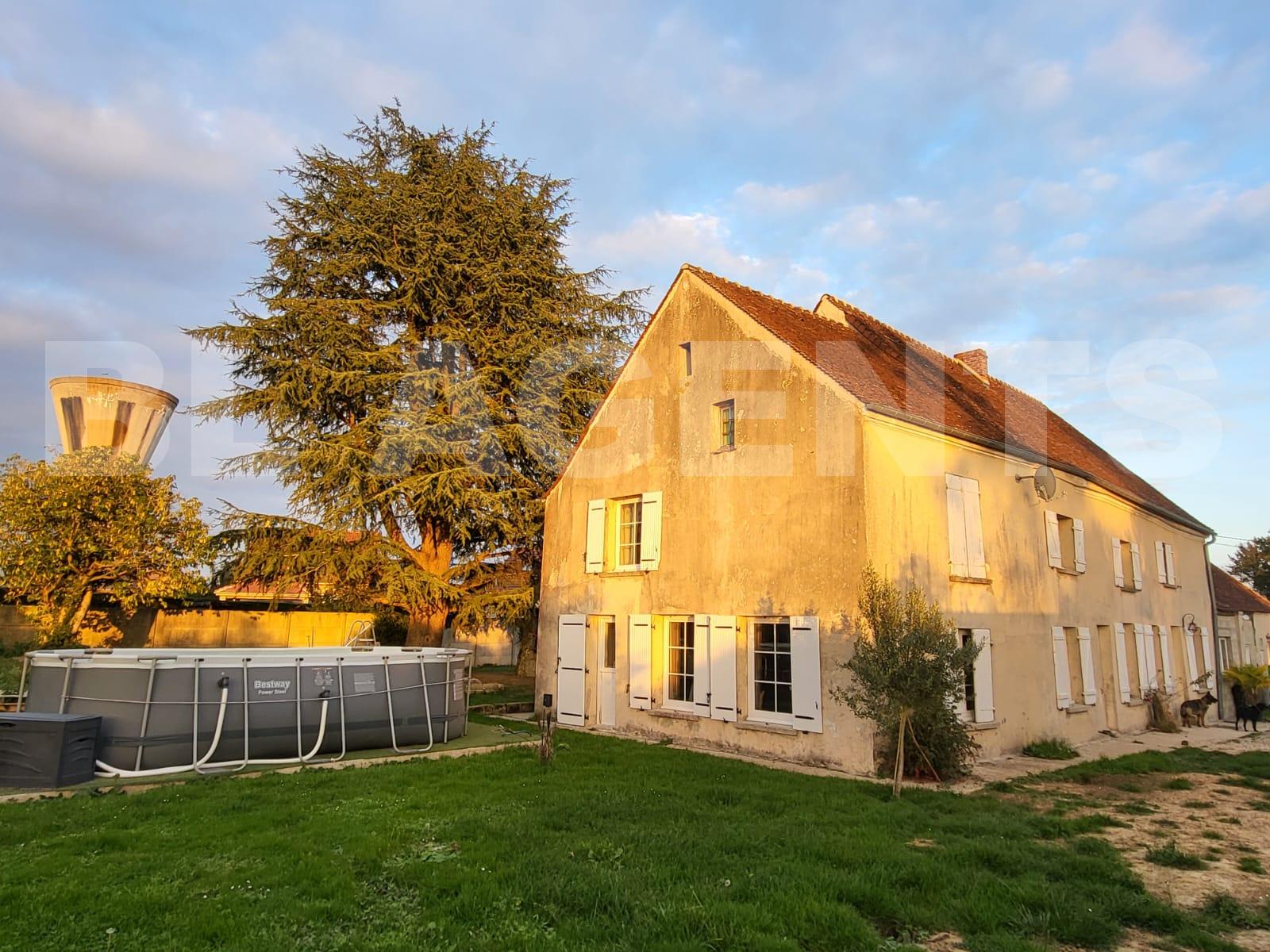 Maison longère 14 Pièce(s) SAINT-DENIS-LES-REBAIS - Photo 10