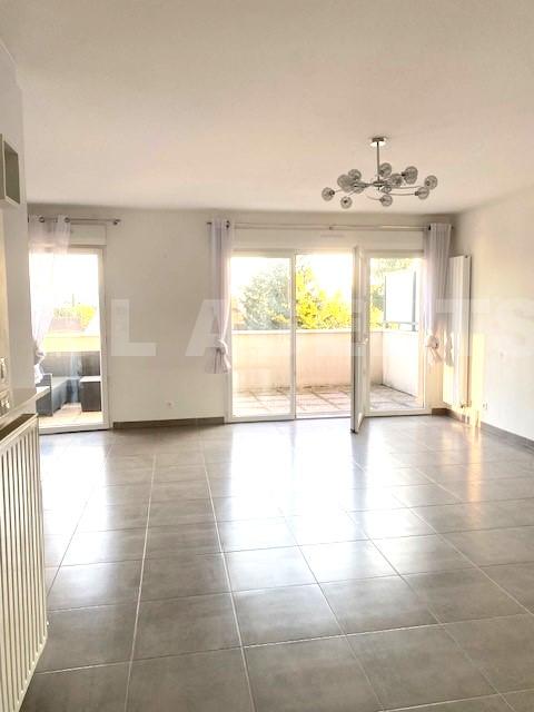 Appartement 4 Pièce(s) SAINTE-GENEVIEVE-DES-BOIS - Photo 5