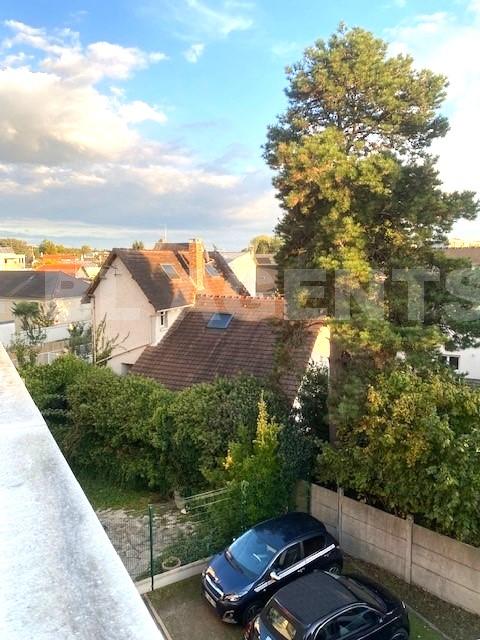 Appartement 4 Pièce(s) SAINTE-GENEVIEVE-DES-BOIS - Photo 8