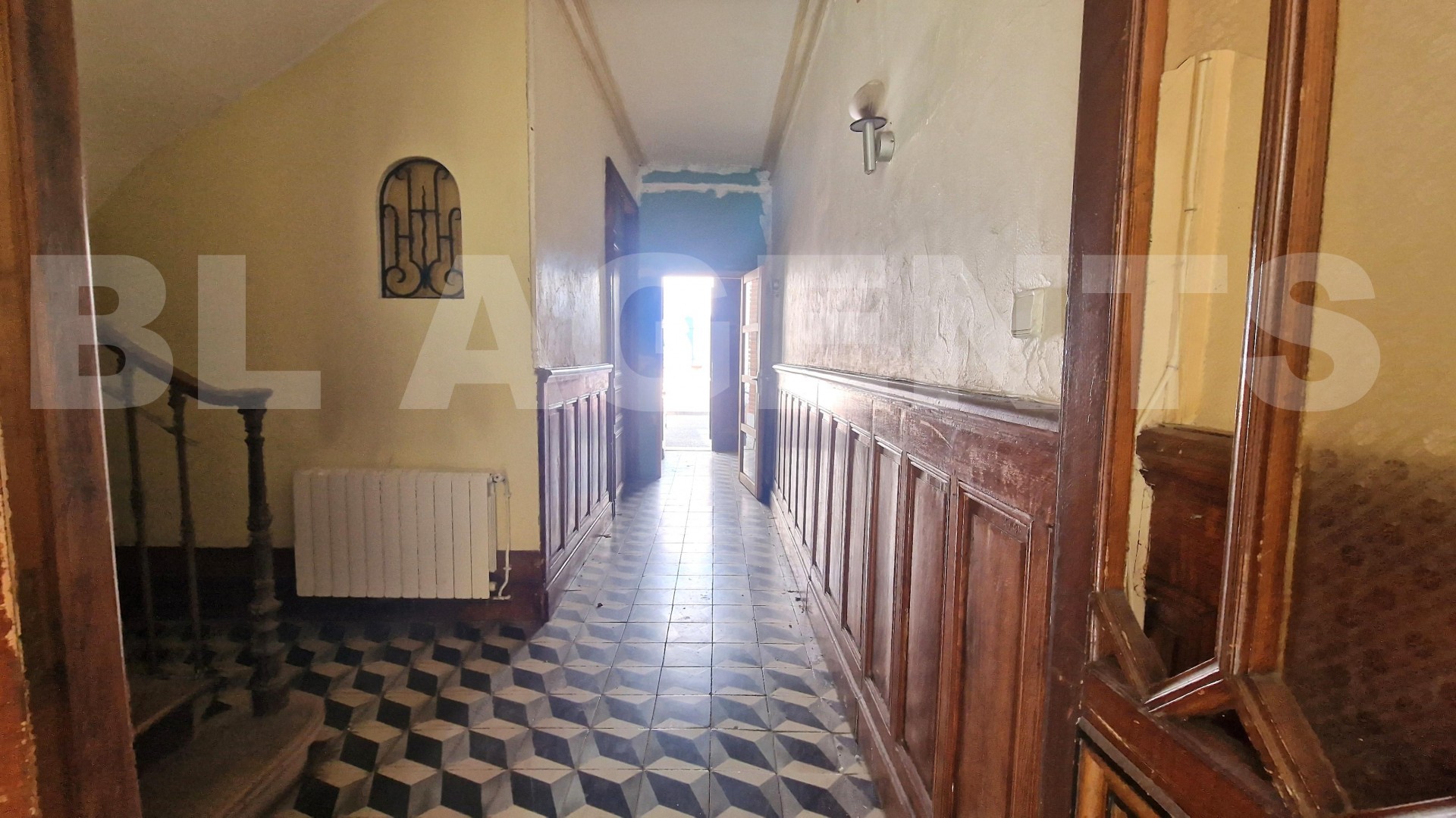 Maison de ville 6 Pièce(s) SAINT-NICOLAS-DE-LA-GRAVE - Photo 3