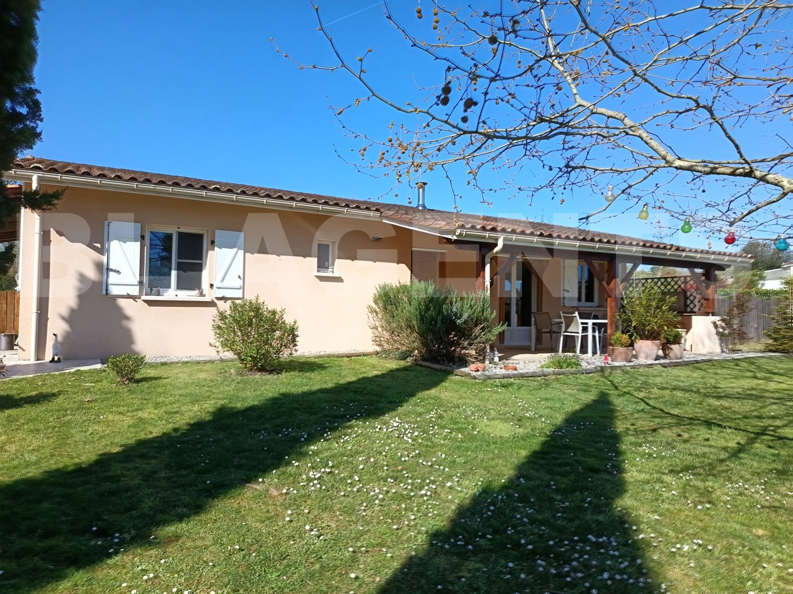 Maison 4 Pièce(s) BROSSAC - Photo 3