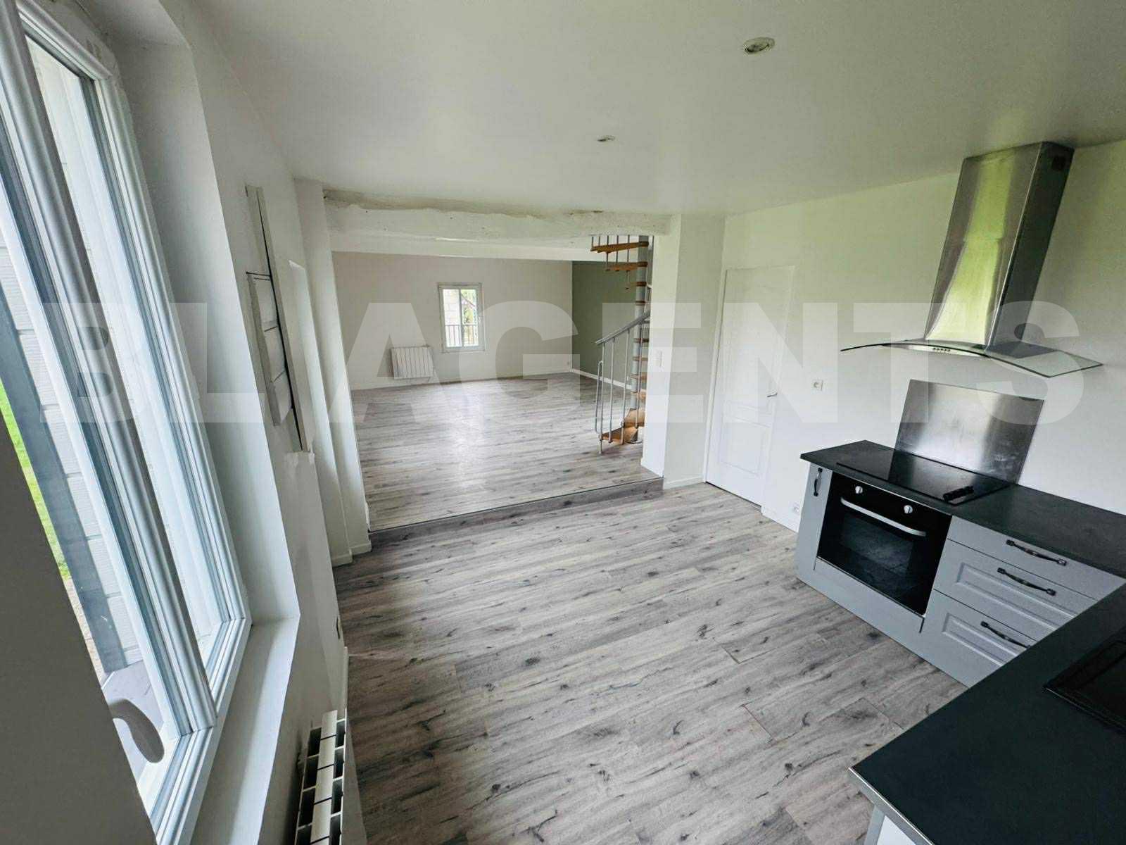 Maison 4 Pièce(s) DOUVREND - Photo 4