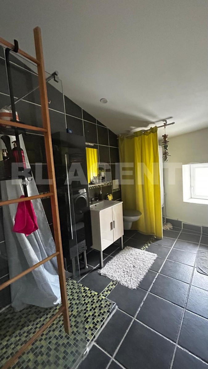 Appartement 6 Pièce(s) TONNAY-CHARENTE - Photo 12