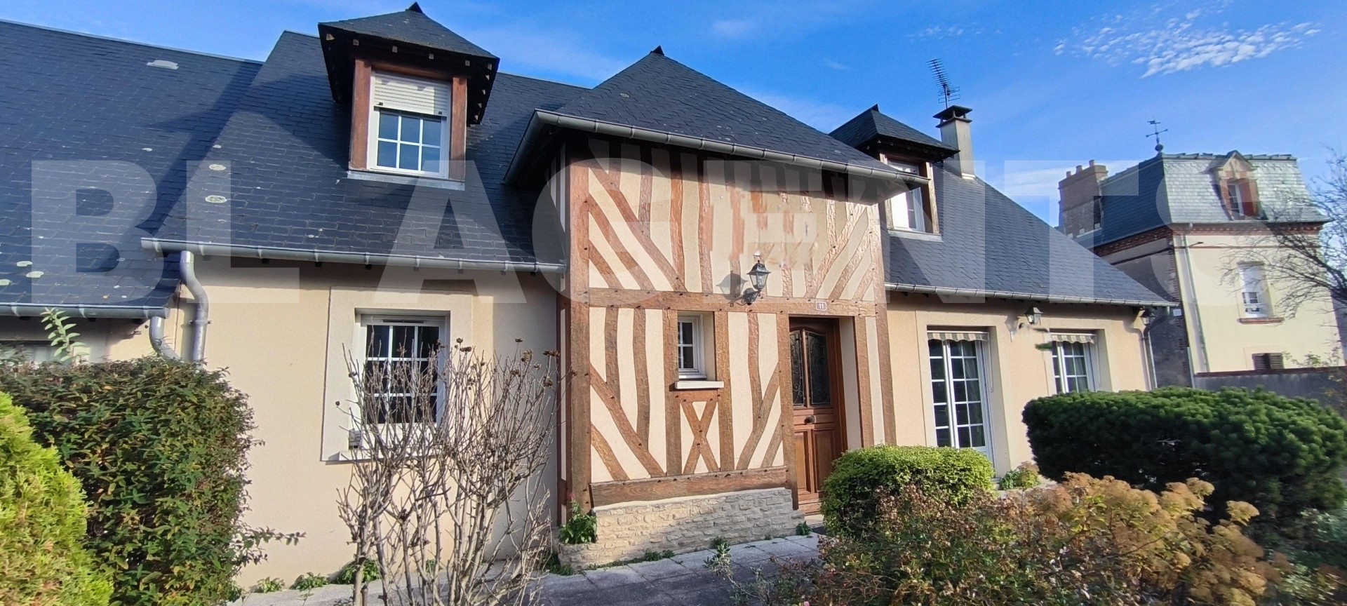 Maison de village 6 Pièce(s) CREVECOEUR-EN-AUGE - Photo 1