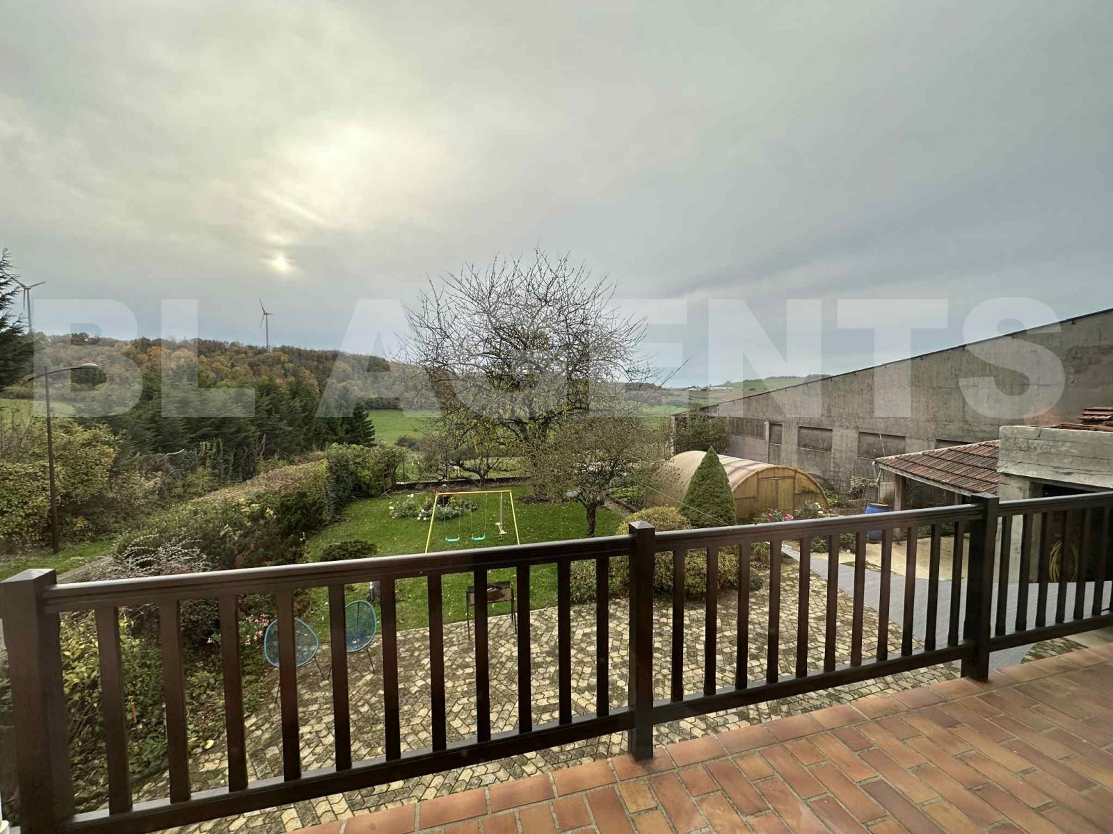 Maison 6 Pièce(s) VAUX-LES-MOUZON - Photo 1