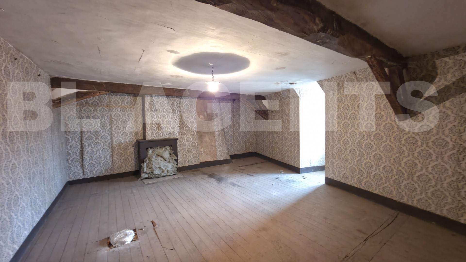 Maison 6 Pièce(s) SAINT-MARS-D'OUTILLE - Photo 5